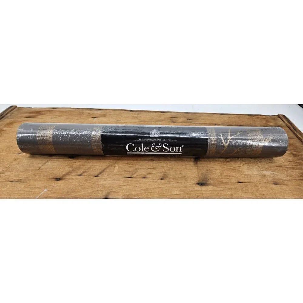 New Cole & Son Woods & Pears Wallpaper 95/5028 Bronze/Black 11 Yards